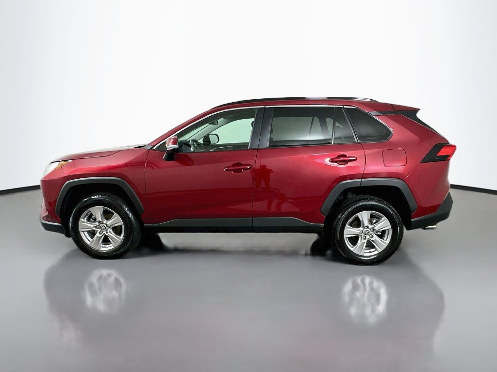 Certified 2025 Toyota RAV4 XLE FWD image 8