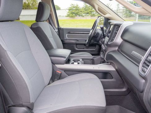 Used 2019 RAM 2500 Big Horn image 16