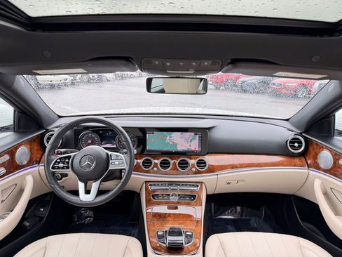Used 2019 Mercedes-Benz E 300 4MATIC w/ Premium 1 Package image 22