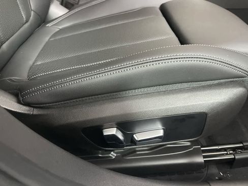 Certified 2023 BMW 330i xDrive 330i xDrive w/ Driving Assistance Package image 16