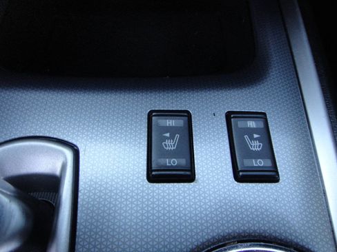 Used 2020 Nissan Pathfinder SL AWD/4WD image 11