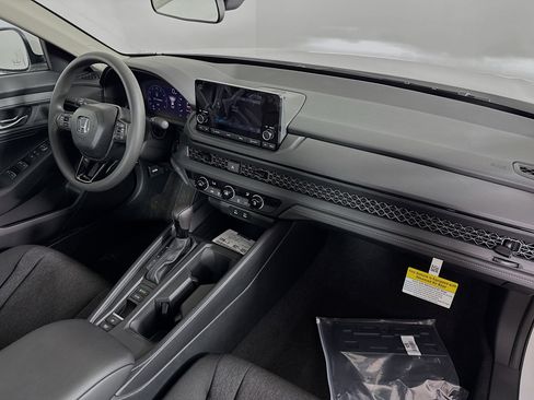 New 2025 Honda Accord LX image 33