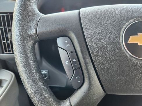 Used 2025 Chevrolet Express 3500 w/ Power Convenience Package image 30