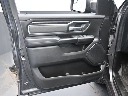 Used 2022 RAM 1500 Big Horn AWD/4WD image 11