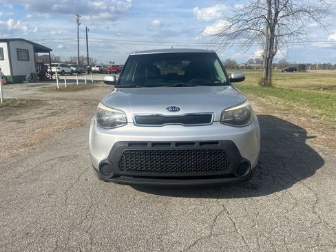 Used 2016 Kia Soul image 2