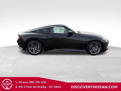 New 2026 Nissan Z Performance w/ Floor Mat Package RWD image 6