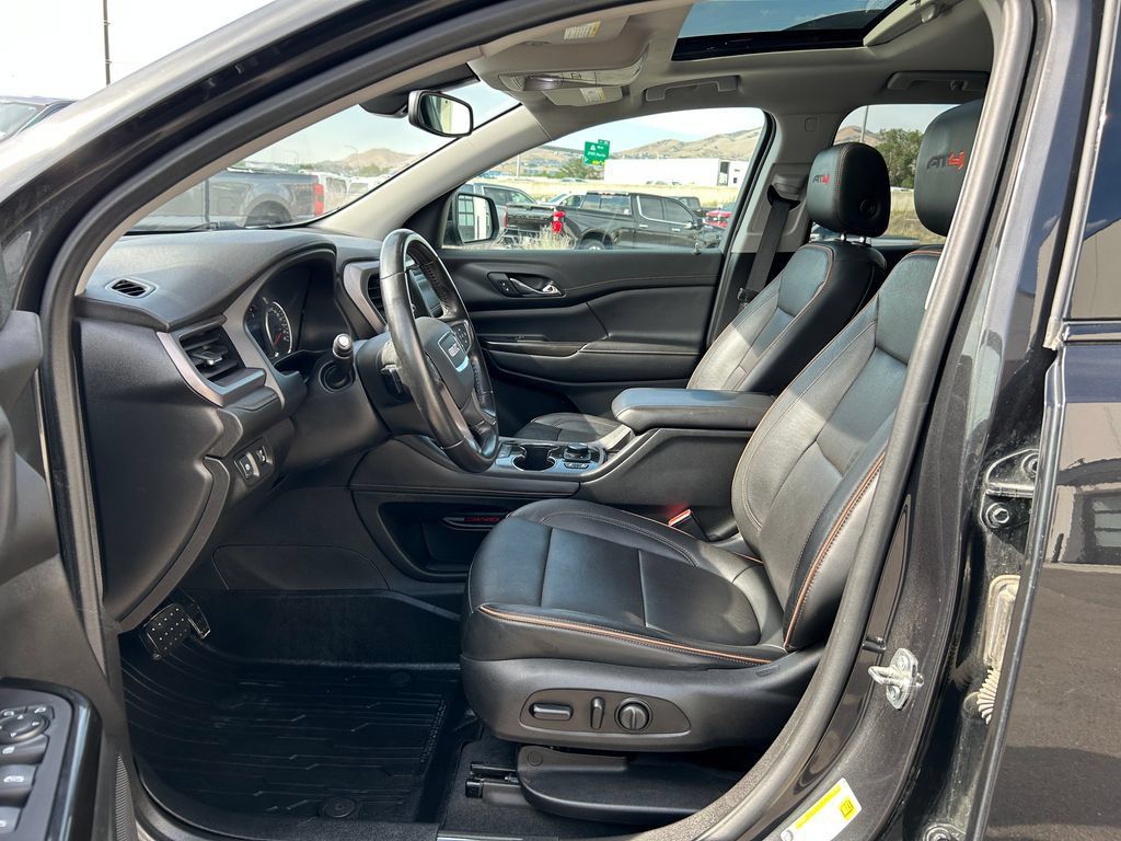 Used 2020 GMC Acadia AT4 w/ GMC Pro Grade Package AWD/4WD image 8
