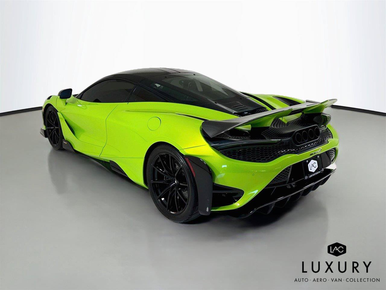 Used 2021 McLaren 765LT RWD image 7