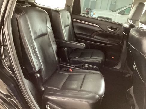 Used 2016 Toyota Highlander Limited Platinum AWD/4WD image 22