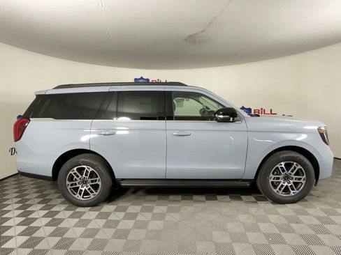 New 2026 Ford Expedition Active RWD image 2