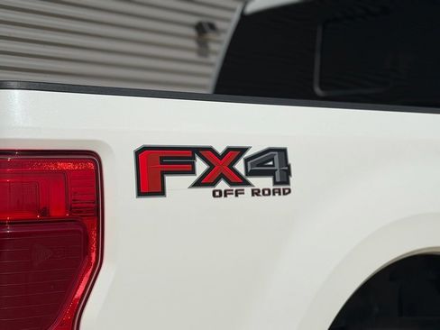 Used 2022 Ford F250 Limited AWD/4WD image 10
