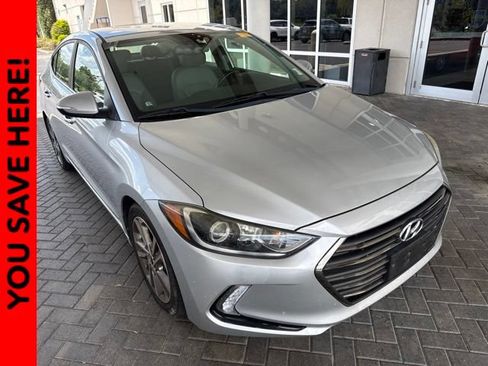 Used 2017 Hyundai Elantra Limited FWD image 1