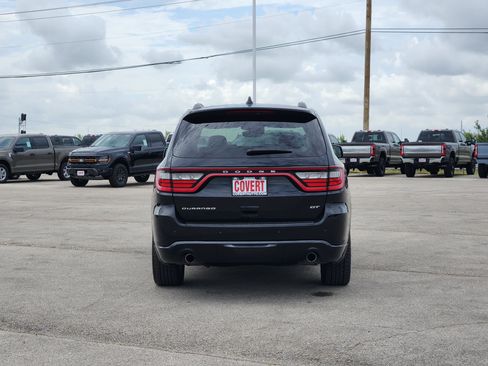 Used 2024 Dodge Durango GT RWD image 6