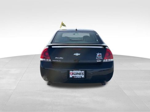 Used 2013 Chevrolet Impala LTZ image 8