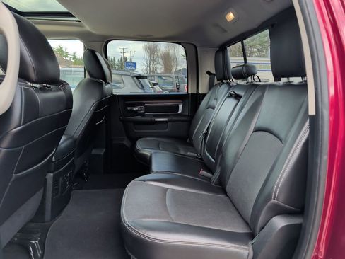 Used 2017 RAM 1500 Laramie AWD/4WD image 29