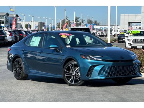 New 2026 Toyota Camry XSE FWD image 2