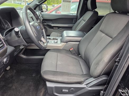 Used 2018 Ford Expedition Max XLT image 10
