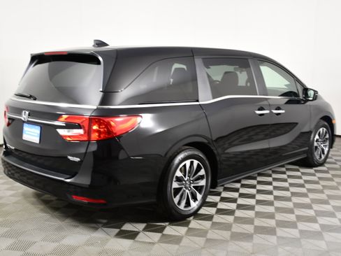 Certified 2024 Honda Odyssey EX-L image 6