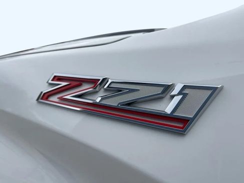 Used 2023 Chevrolet Silverado 1500 Custom Trail Boss AWD/4WD image 10