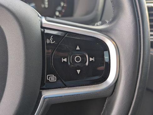 Used 2020 Volvo XC90 T6 Inscription w/ Protection Package Premier AWD/4WD image 18