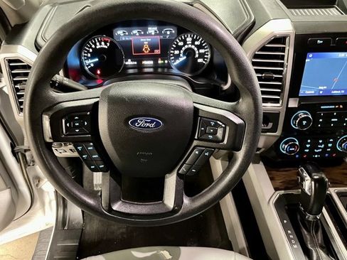 Used 2020 Ford F150 Lariat image 16