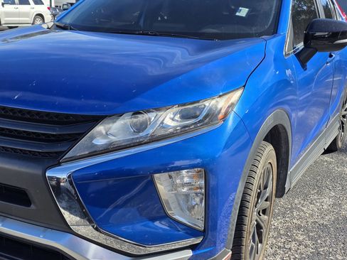 Used 2018 Mitsubishi Eclipse Cross LE image 9