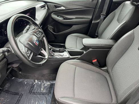 Used 2025 Buick Encore GX Preferred AWD/4WD image 30
