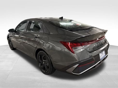 New 2026 Hyundai Elantra Sport FWD image 9