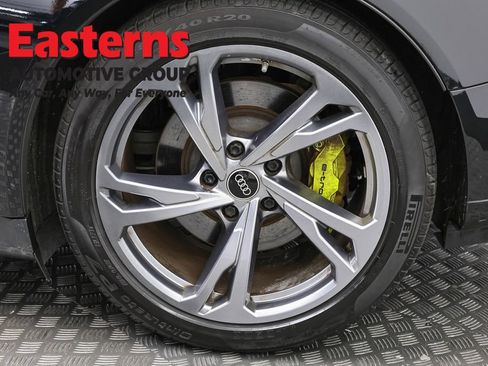 Used 2022 Audi e-tron GT Premium Plus AWD/4WD image 33