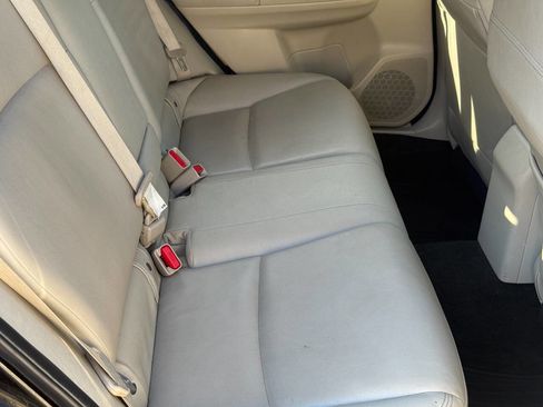 Used 2014 Subaru Crosstrek 2.0i Limited image 16