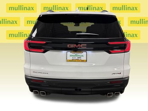 New 2026 GMC Acadia AT4 w/ LPO, Floor Liner Package image 16