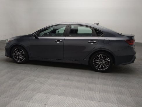 Used 2023 Kia Forte GT-Line w/ GT-Line Premium Package FWD image 3