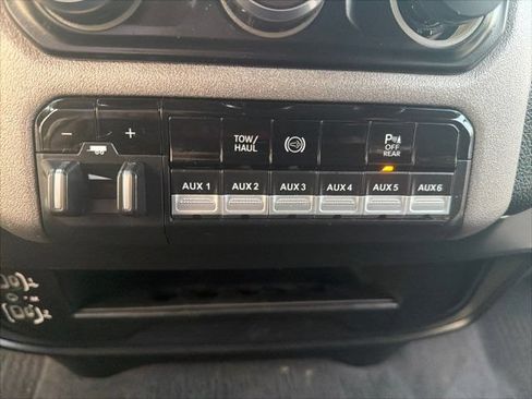 Used 2019 RAM 2500 Tradesman AWD/4WD image 28