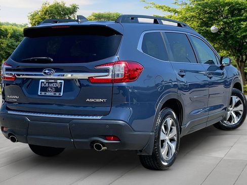 Used 2023 Subaru Ascent Premium w/ Convenience Package AWD/4WD image 6