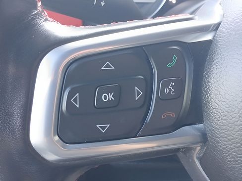 Used 2022 Jeep Wrangler Unlimited Rubicon w/ LED Lighting Group AWD/4WD image 20
