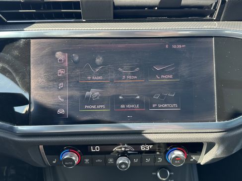 Used 2021 Audi Q3 2.0T Premium w/ 19" Wheel Package image 25