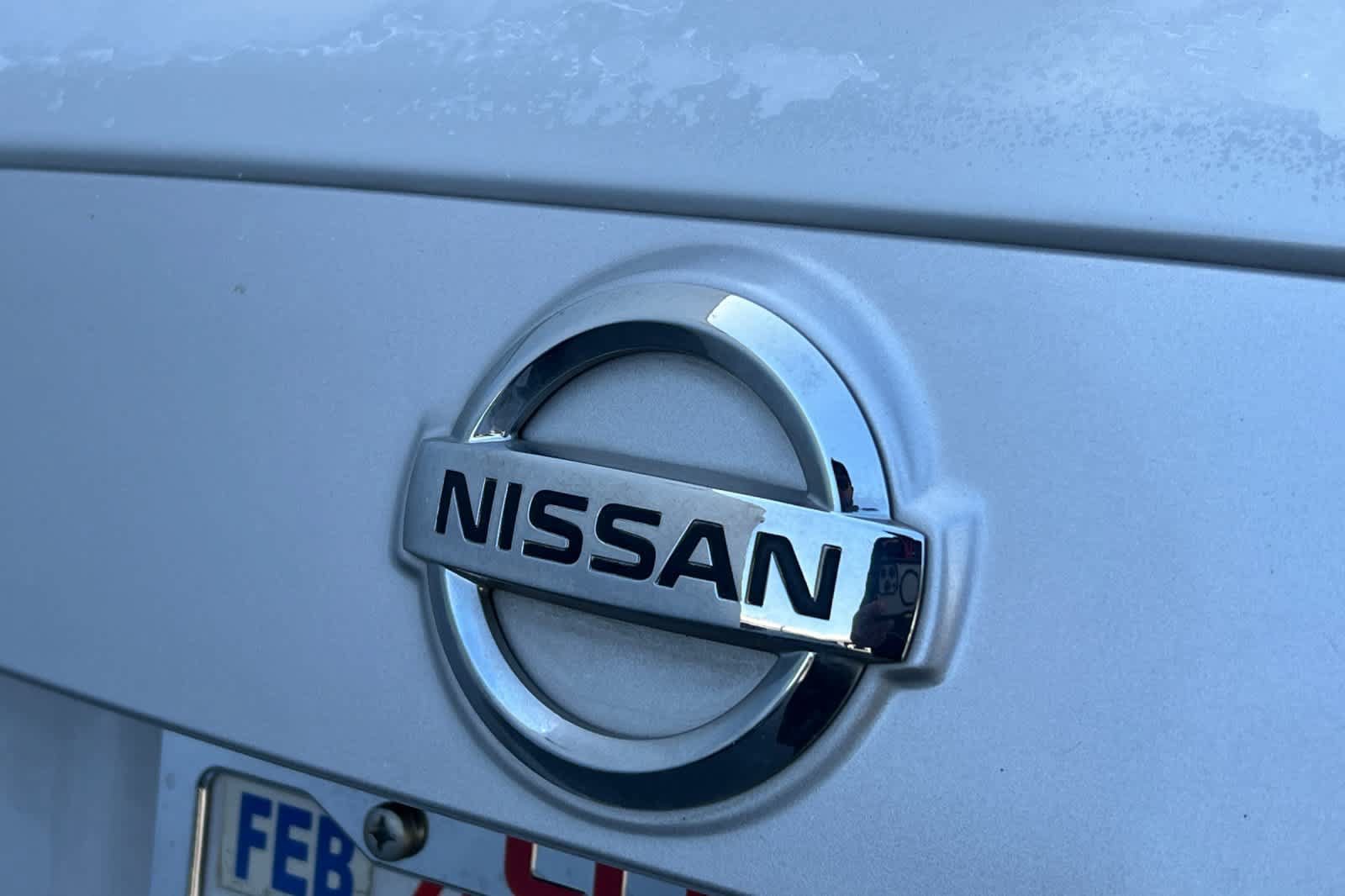 Used 2013 Nissan Juke S FWD image 23
