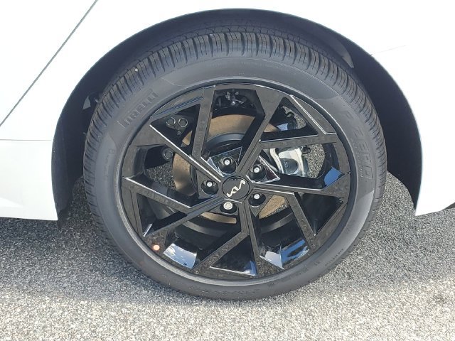 New 2026 Kia K5 GT-Line w/ GT-Line Premium Package FWD image 5