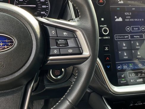 Used 2025 Subaru Outback Premium image 13