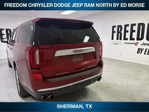 Used 2023 GMC Yukon XL Denali w/ Denali Reserve Package AWD/4WD image 5