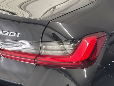 Used 2023 BMW 330i Sedan w/ Driving Assistance Package image 12