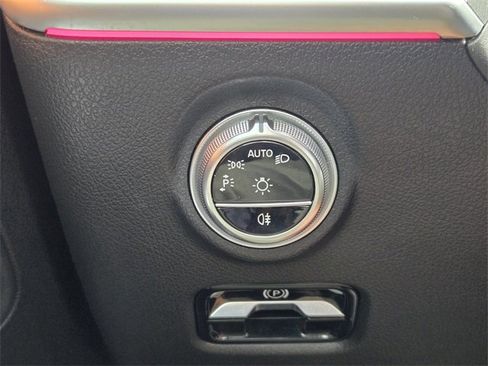 Used 2023 Mercedes-Benz C 300 Sedan image 28