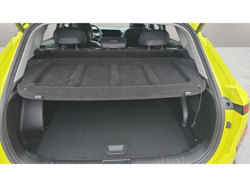 Used 2024 Hyundai Kona Limited FWD image 9