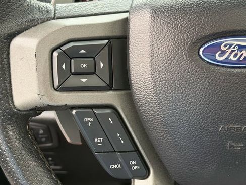 Used 2019 Ford F150 Raptor w/ Equipment Group 802A Luxury AWD/4WD image 27