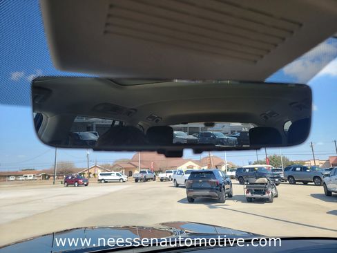 Used 2024 INFINITI QX80 Luxe image 30