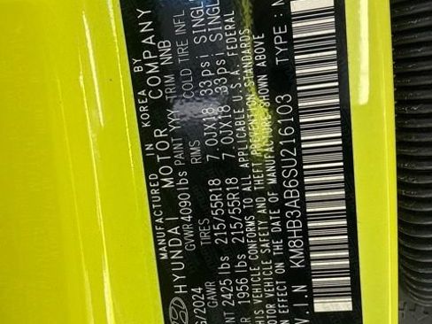 Used 2025 Hyundai Kona SEL FWD image 14