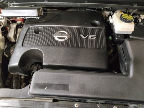 Used 2015 Nissan Pathfinder SV FWD image 30
