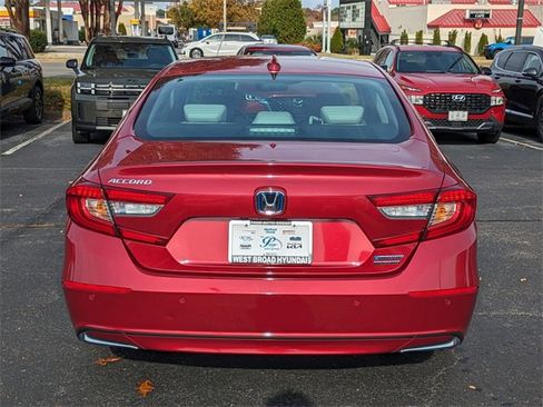 Used 2022 Honda Accord Touring image 5