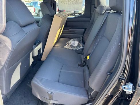 New 2026 Toyota Tacoma SR AWD/4WD image 10