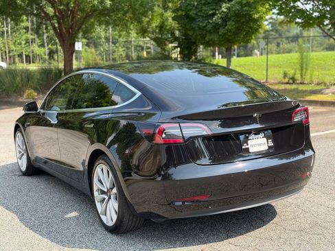 Used 2018 Tesla Model 3 Long Range RWD image 3